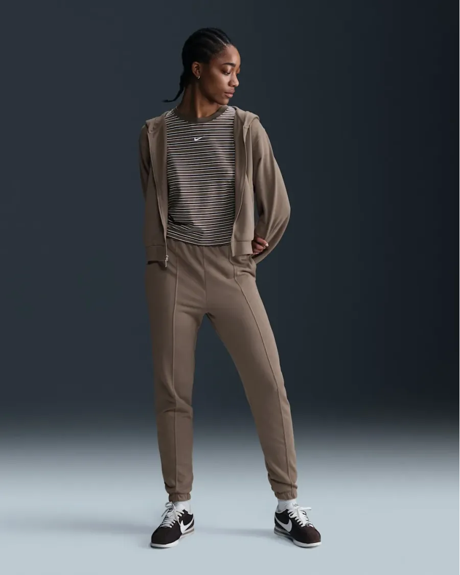 Штани Nike Sportswear Chill Terry FN2434-233