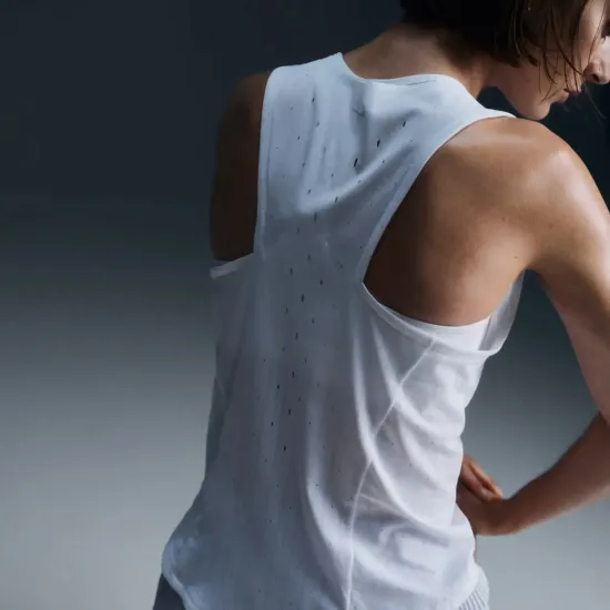 Майка Nike AeroSwift Dri-FIT ADV Singlet FN2504-100