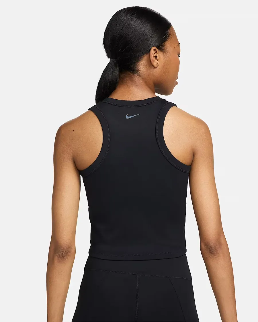 Топ Nike One Classic Dri-FIT Cropped FN2806-010