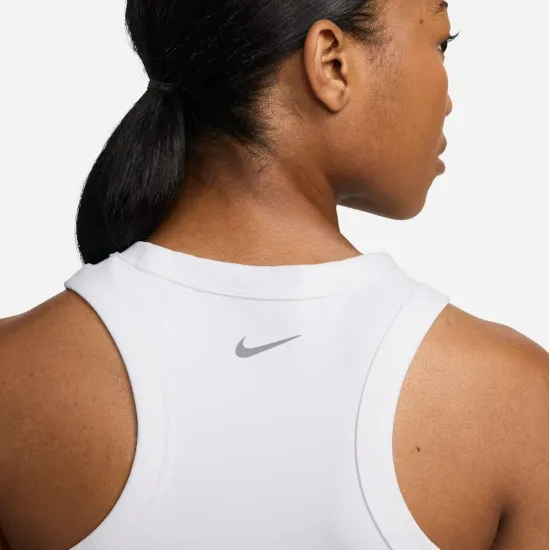 Топ Nike One Classic Dri-FIT Cropped FN2806-100