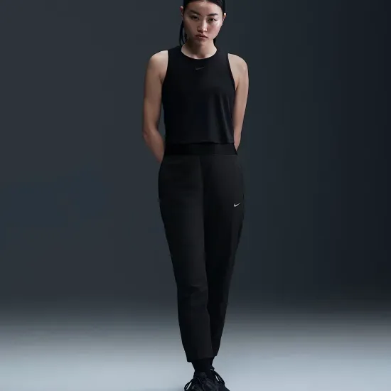Топ Nike One Classic Dri-FIT FN2845-010