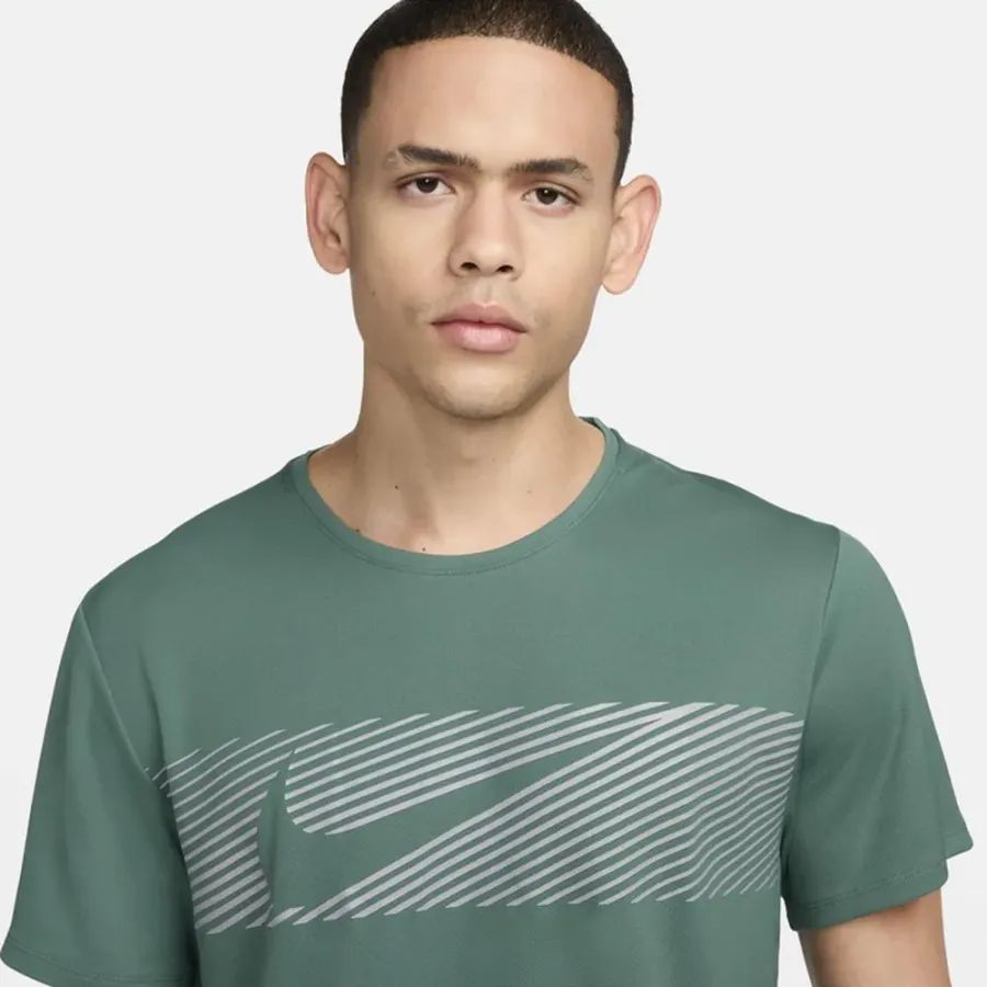 Футболка Nike Miler Flash Dri-FIT UV FN3051-361