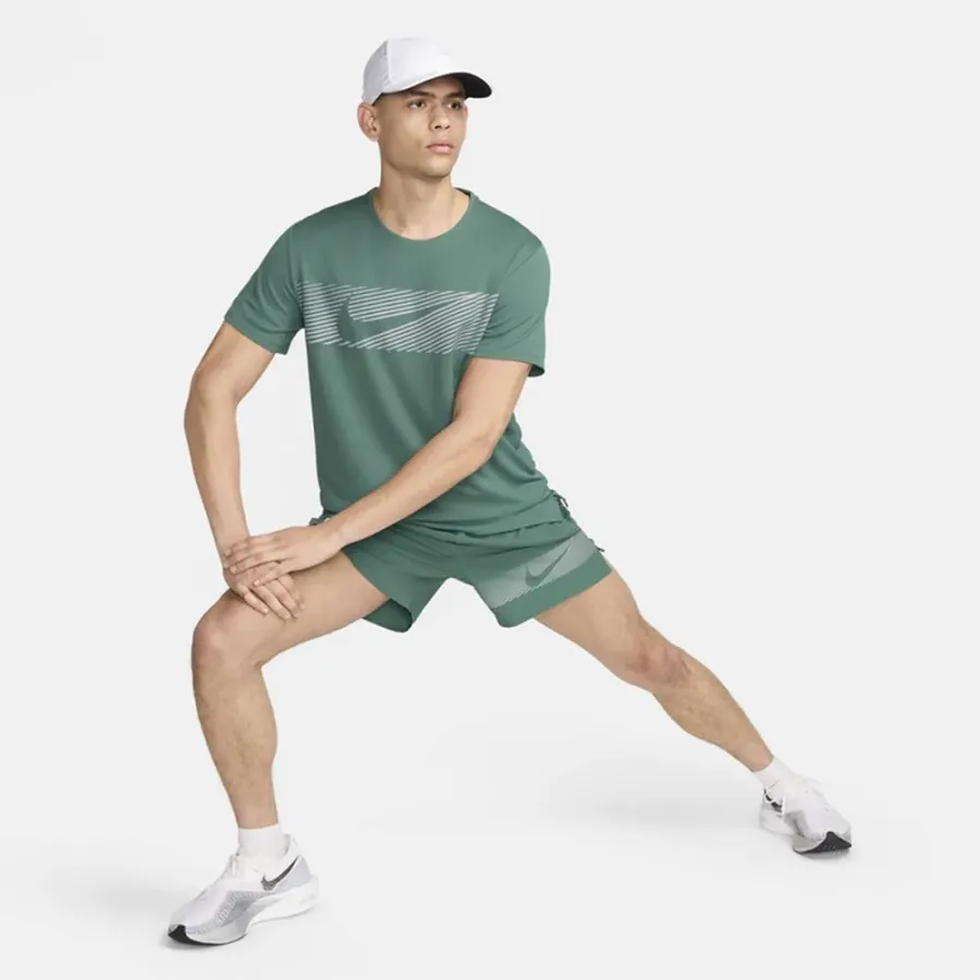 Футболка Nike Miler Flash Dri-FIT UV FN3051-361