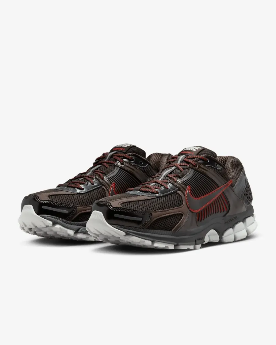 Кросівки Nike Zoom Vomero 5 FN3420-200