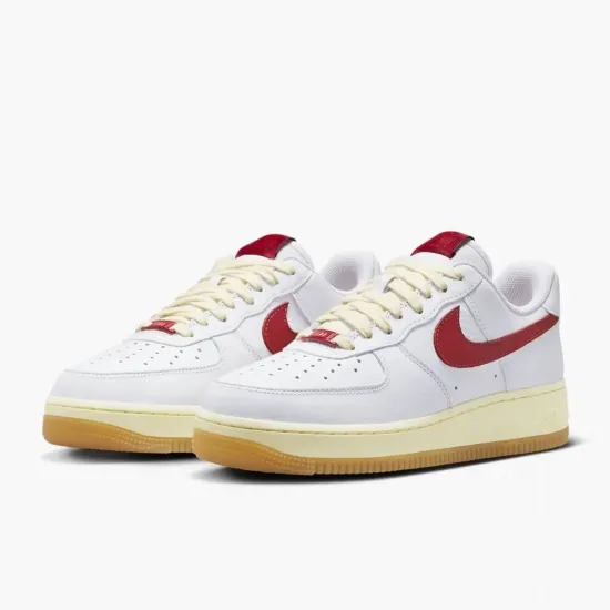 Кросівки Nike Air Force 1 '07 FN3493-100