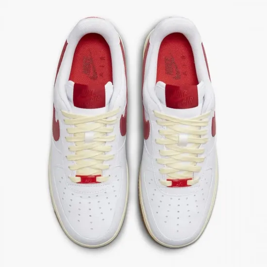 Кросівки Nike Air Force 1 '07 FN3493-100
