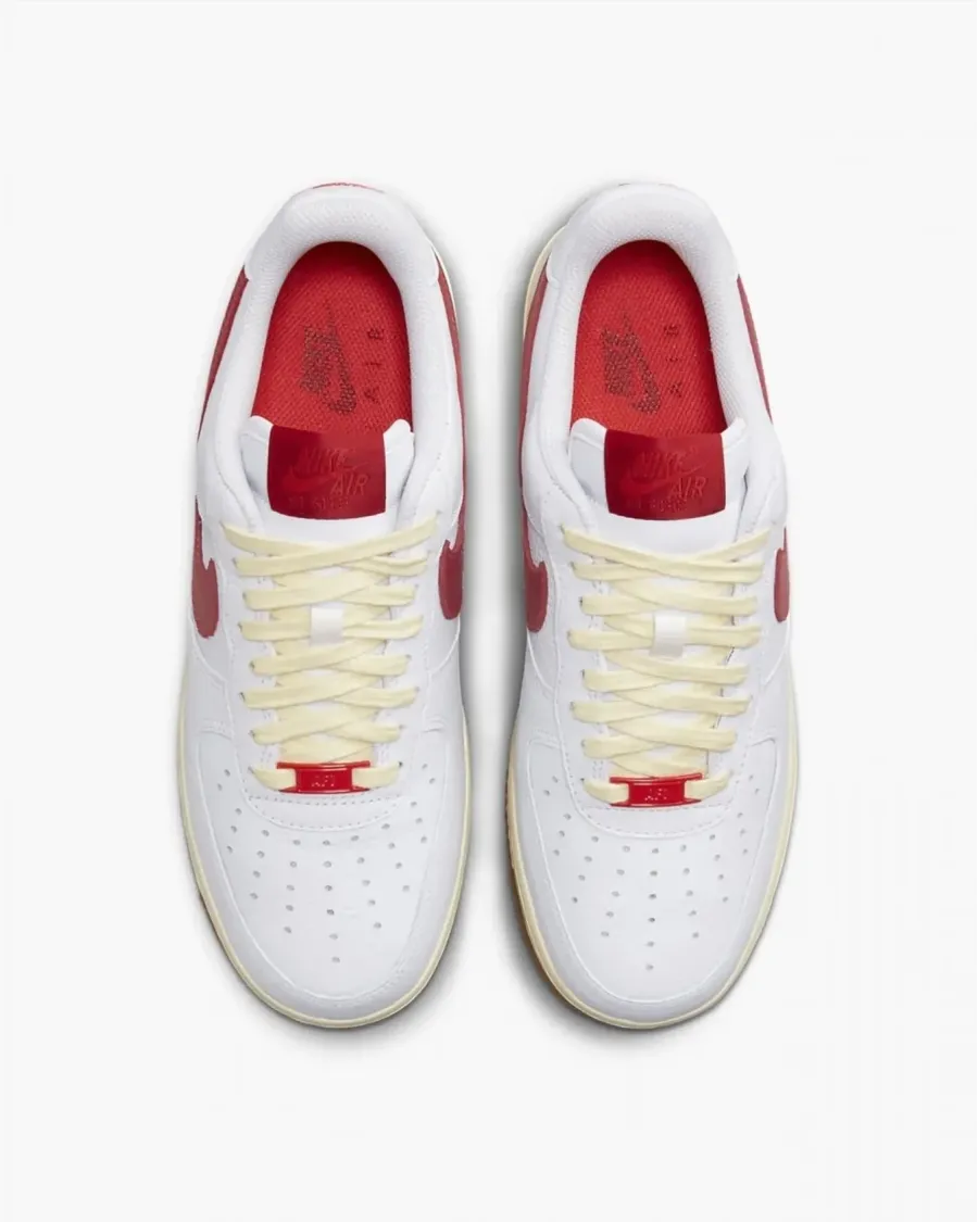 Кросівки Nike Air Force 1 '07 FN3493-100