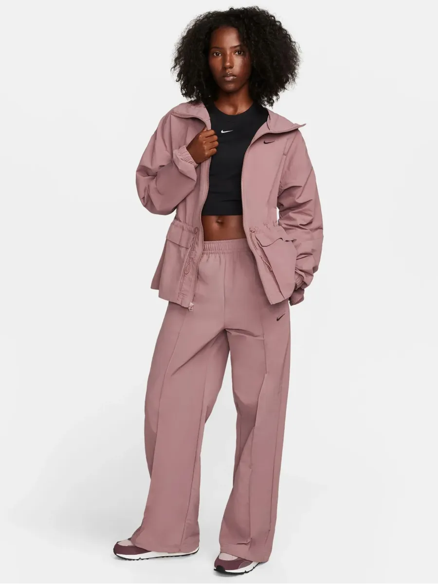 Куртка Nike Sportswear Everything Wovens FN3669-208