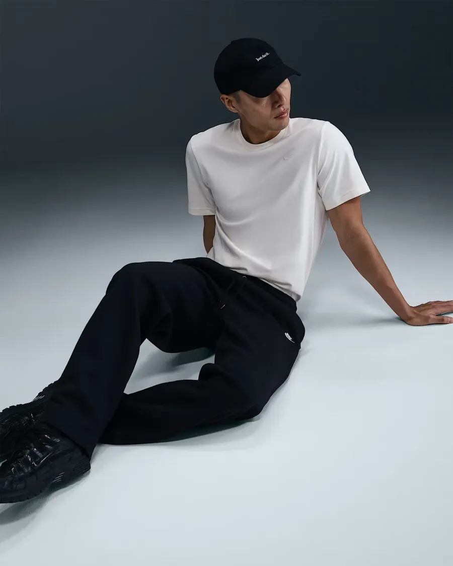 Штани Nike Club Fleece Open‑Hem FN3730-010