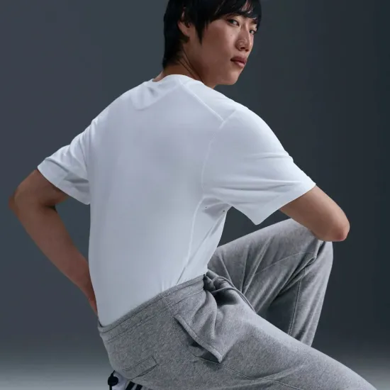 Штани Nike Club Fleece Joggers FN3787-063