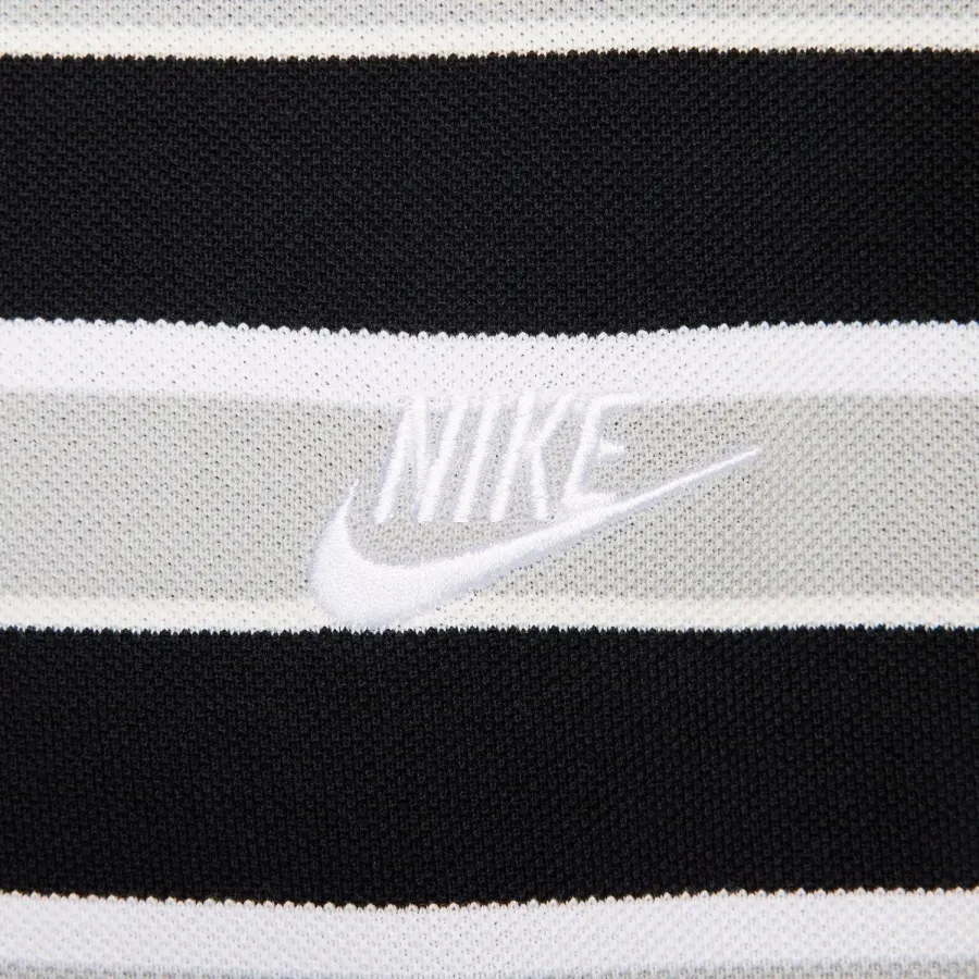 Футболка Nike Club Striped FN3896-010