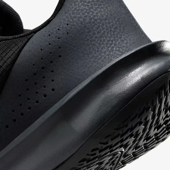 Кросівки Nike Precision 7 FN4322-001