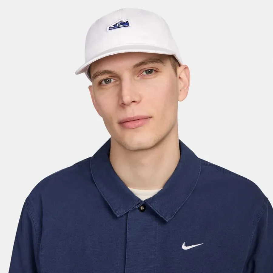 Кепка Nike Club Cap Dunk Patch FN4404-100