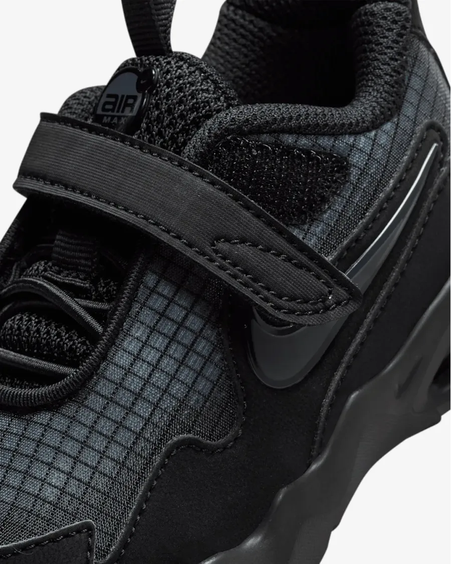Кросівки Nike Air Max Nova FN4461-002