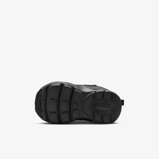 Кросівки Nike Air Max Nova FN4461-002