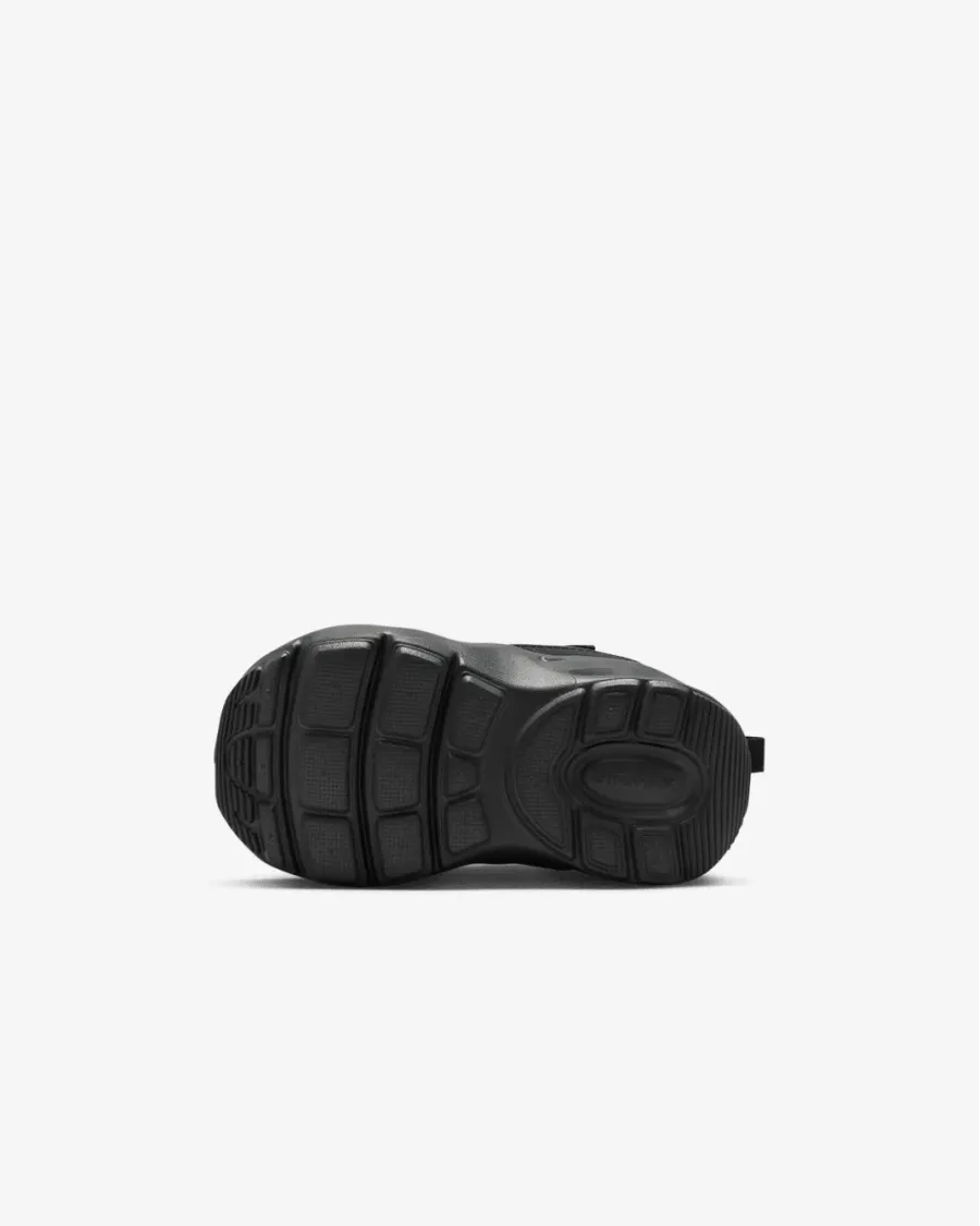 Кросівки Nike Air Max Nova FN4461-002