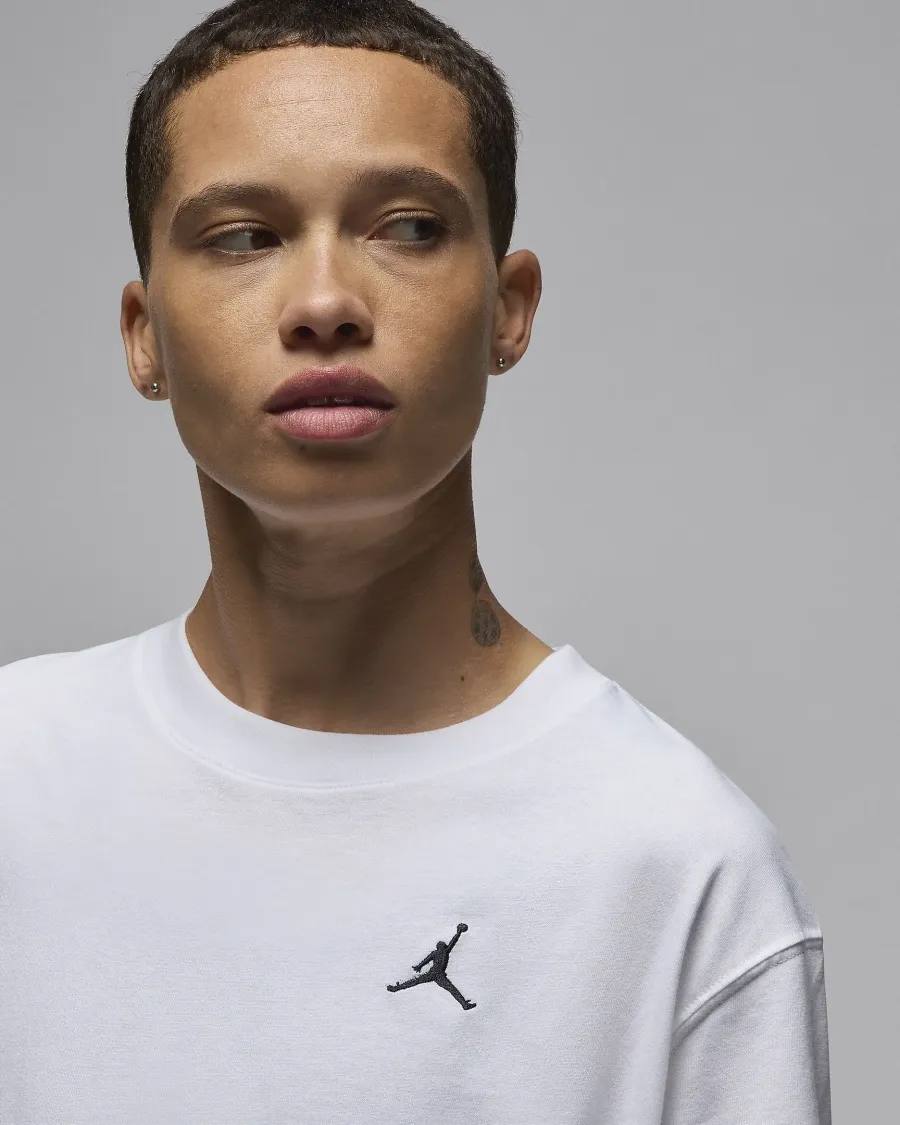 Футболка Nike Air Jordan Brooklyn Essentials FN4500-101