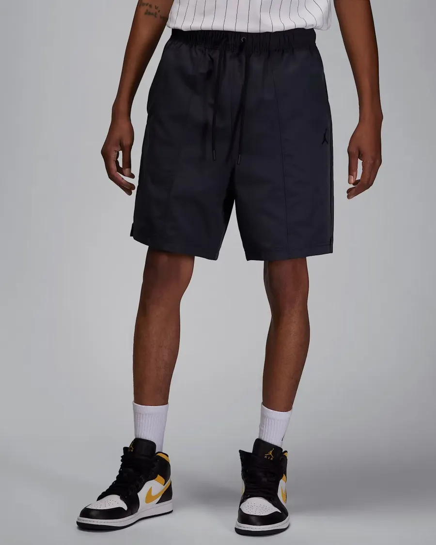 Шорти Nike Air Jordan Essentials Woven FN4549-010