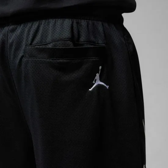 Шорти Jordan Essentials Seasonal FN4647-010