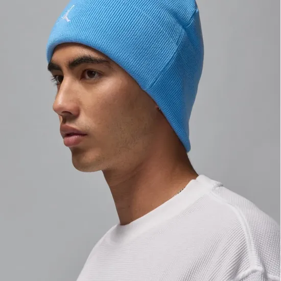 Шапка Nike Air Jordan Peak Essential FN4672-469