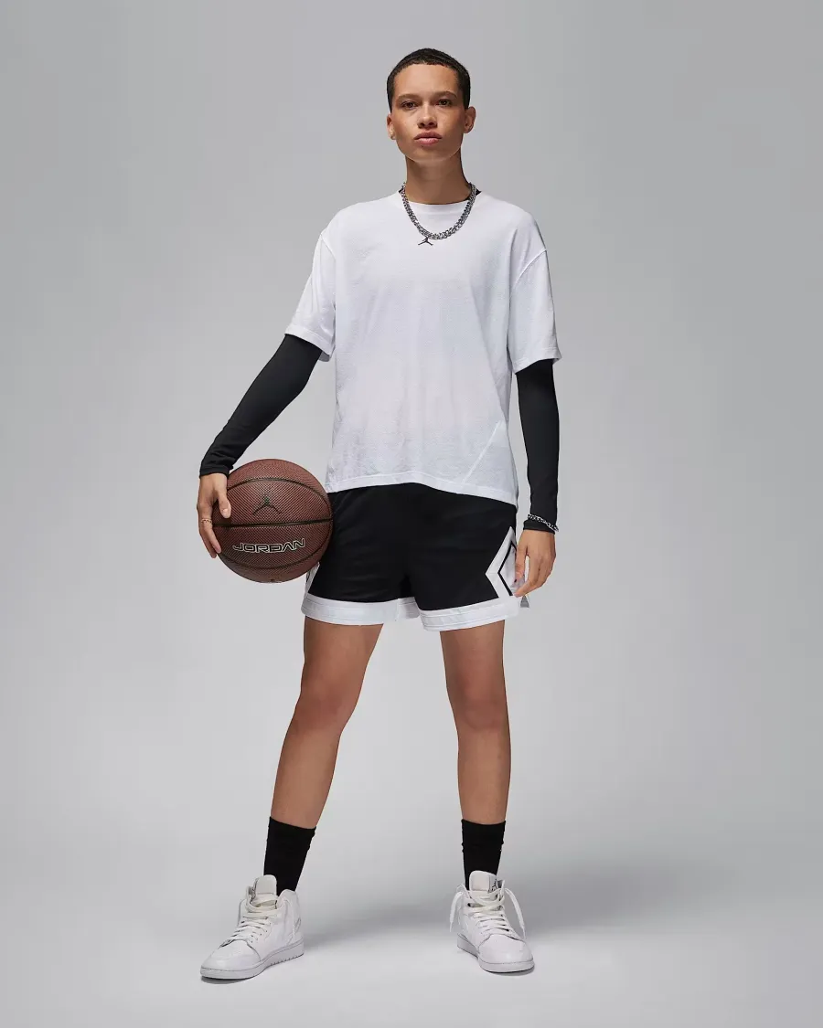Футболка Nike Air Jordan Sport Diamond FN5116-100