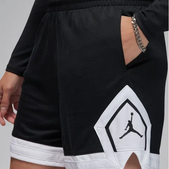 Шорти Nike Air Jordan Diamond Sport FN5134-010