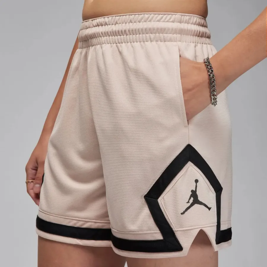 Шорти Nike Air Jordan Diamond Sport FN5134-207
