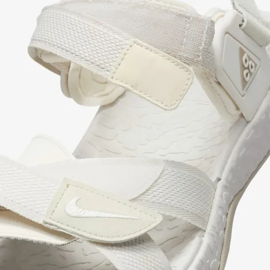 Сандалі Nike ACG Air Deschutz+ FN5201-001