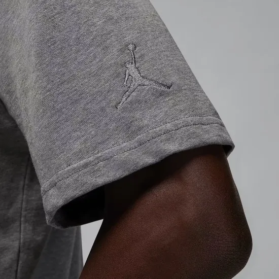 Футболка Nike Air Jordan Brand Sneaker Patch FN5982-091