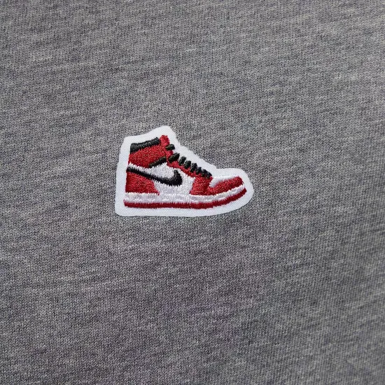 Футболка Nike Air Jordan Brand Sneaker Patch FN5982-091