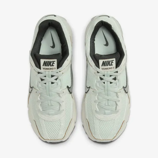 Кросівки Nike Air Zoom Vomero 5 FN6742-001