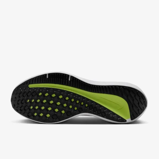 Кросівки Nike Winflo 10 XCC FN6825-010