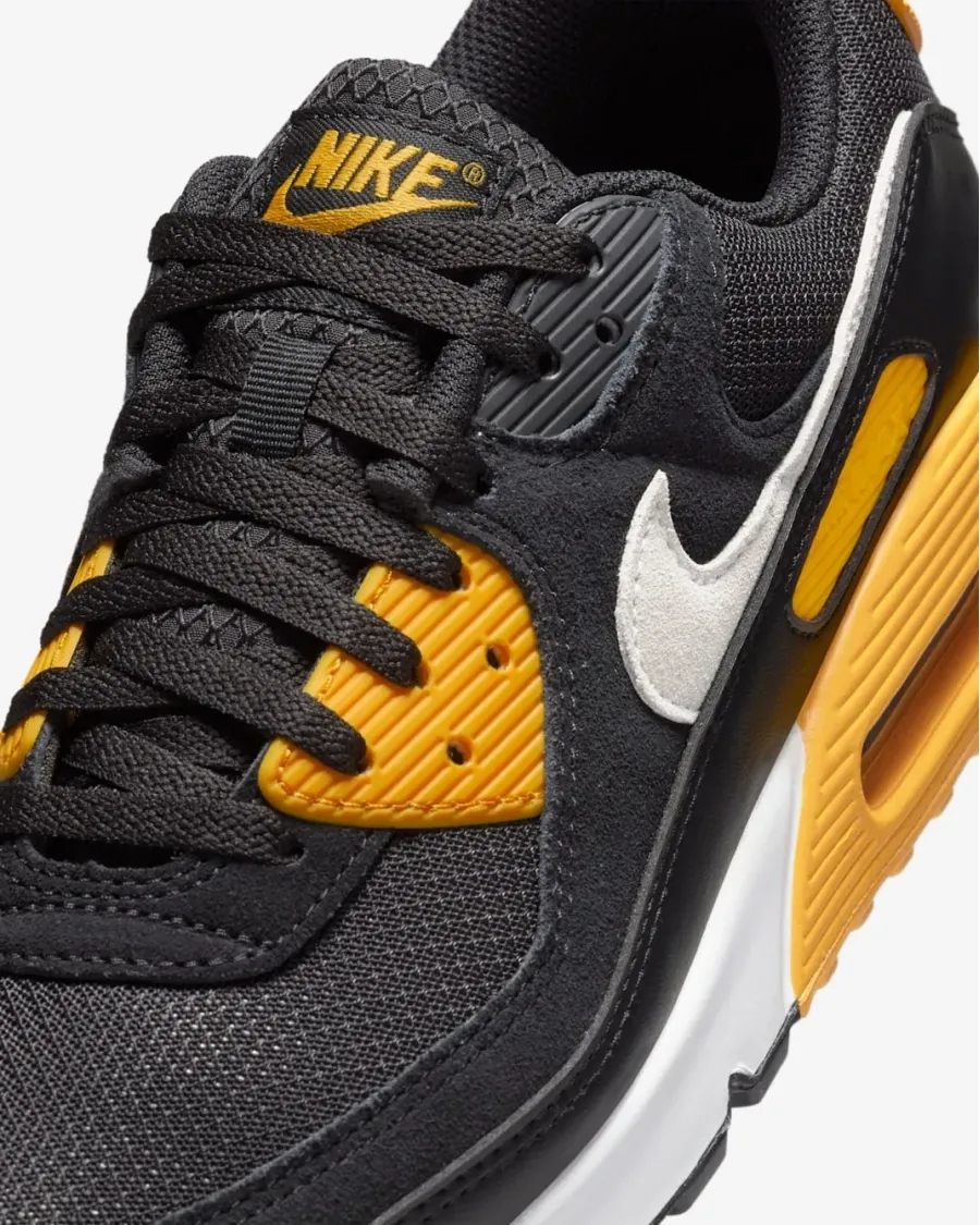 Кросівки Nike Air Max 90 FN6958-002