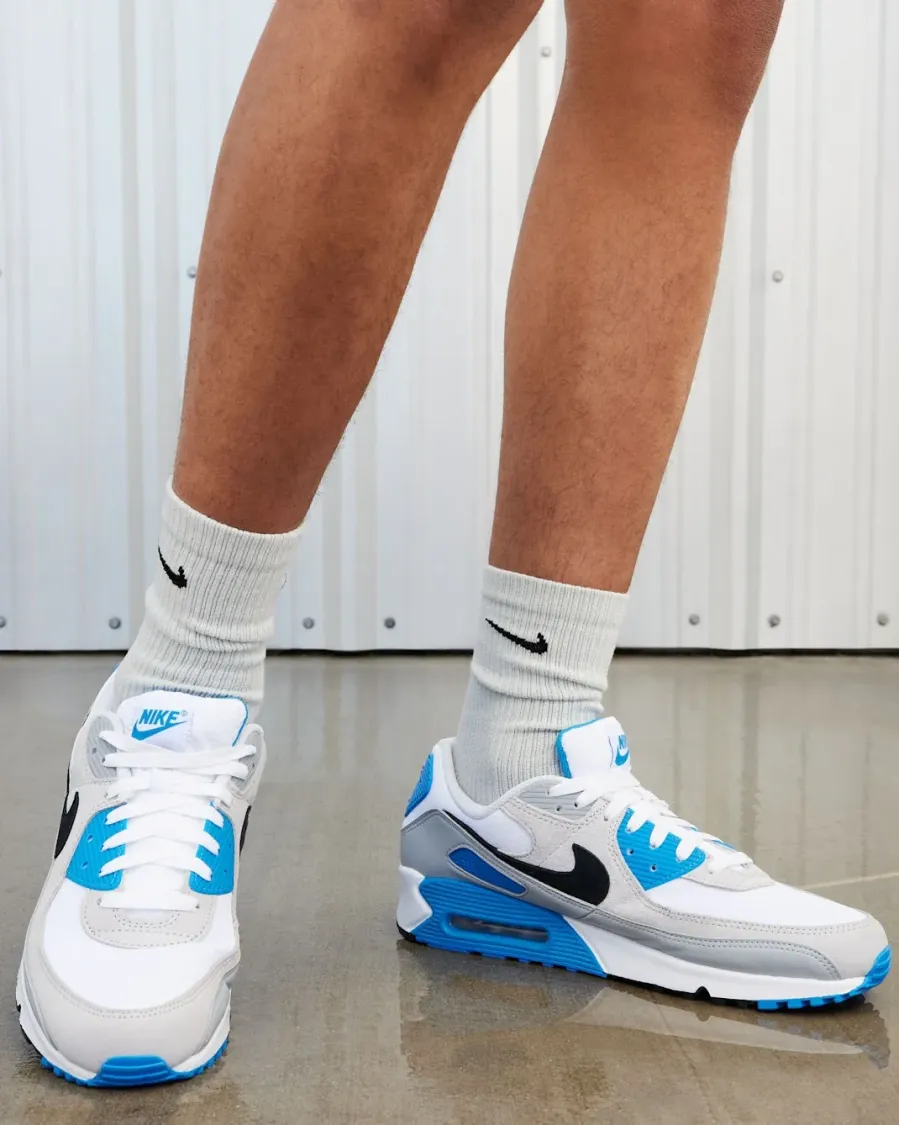 Кросівки Nike Air Max 90 FN6958-102