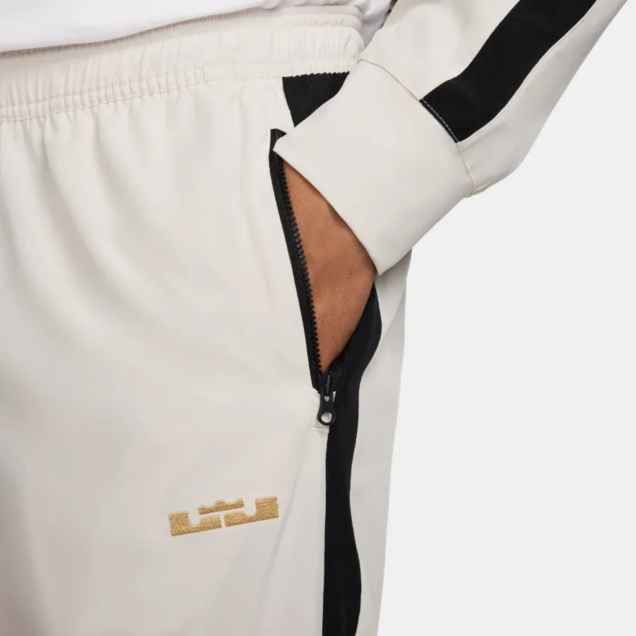 Костюм LeBron x Liverpool F.C. Dri‑FIT Tracksuit FN7132-104