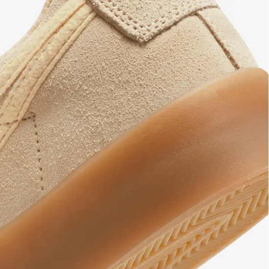 Кросівки Nike SB Blazer Low Pro GT FN7404-200