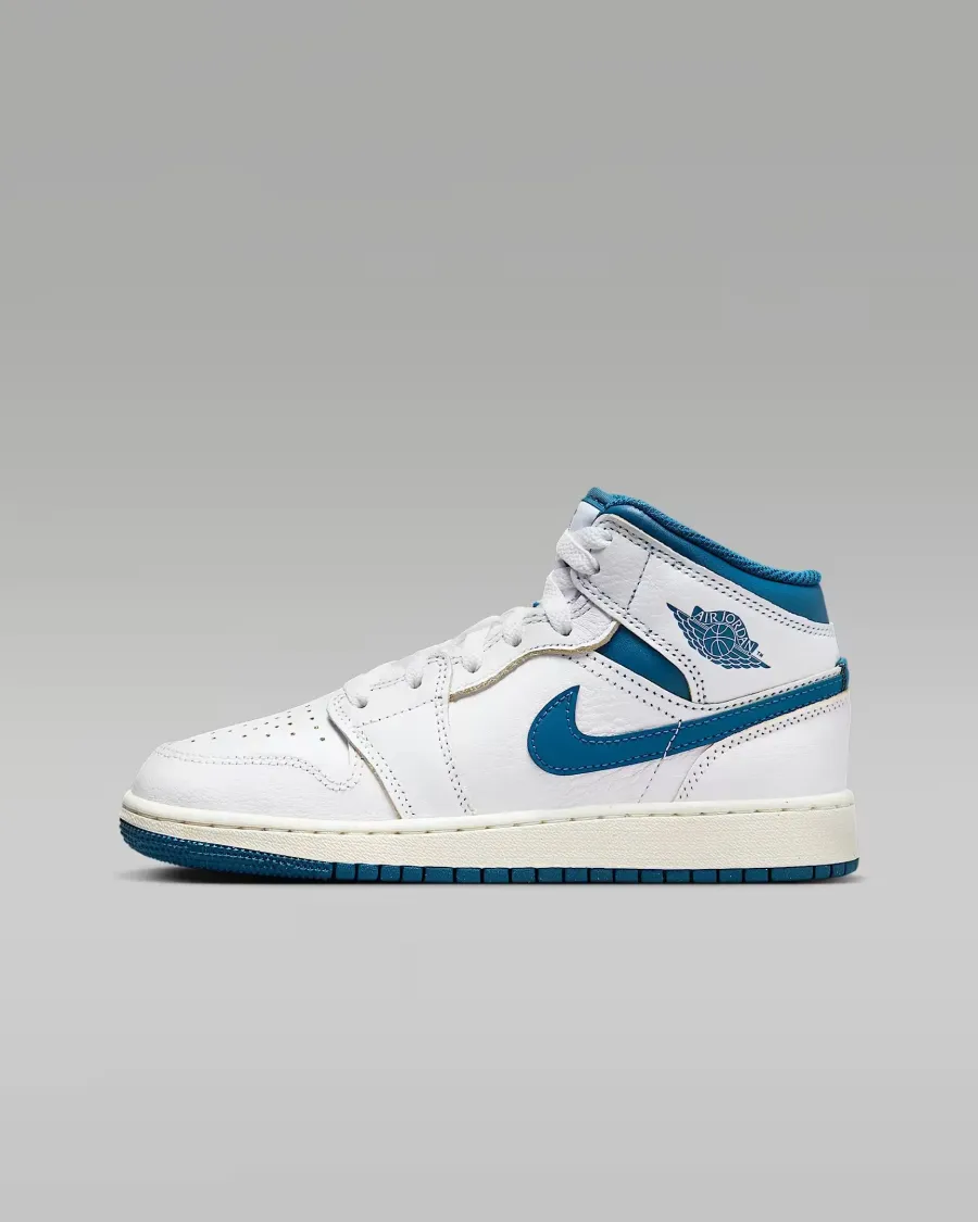Кросівки Nike Air Jordan 1 Mid SE FN7432-141