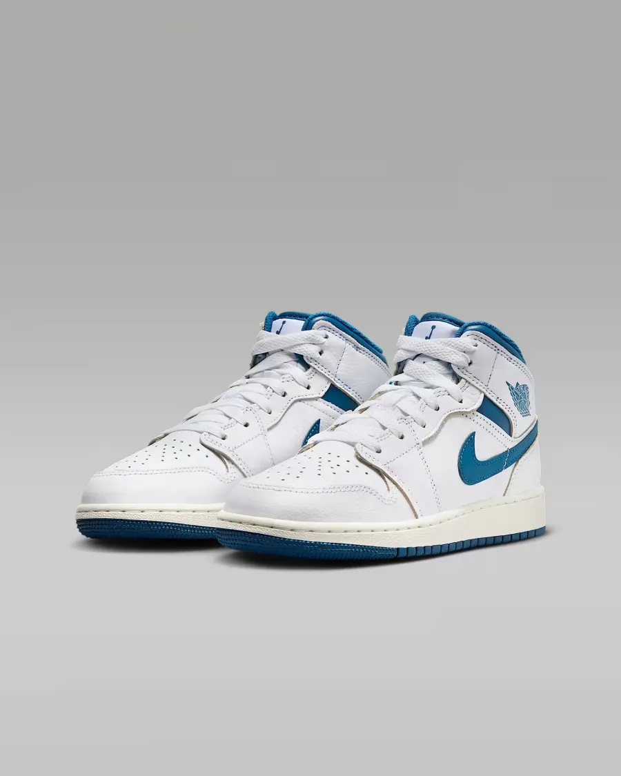 Кросівки Nike Air Jordan 1 Mid SE FN7432-141