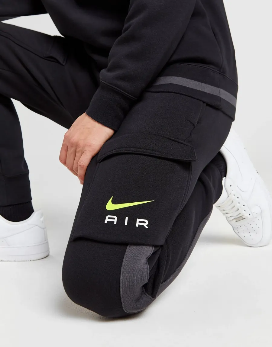 Штани Nike Air Fleece Cargo FN7693-011