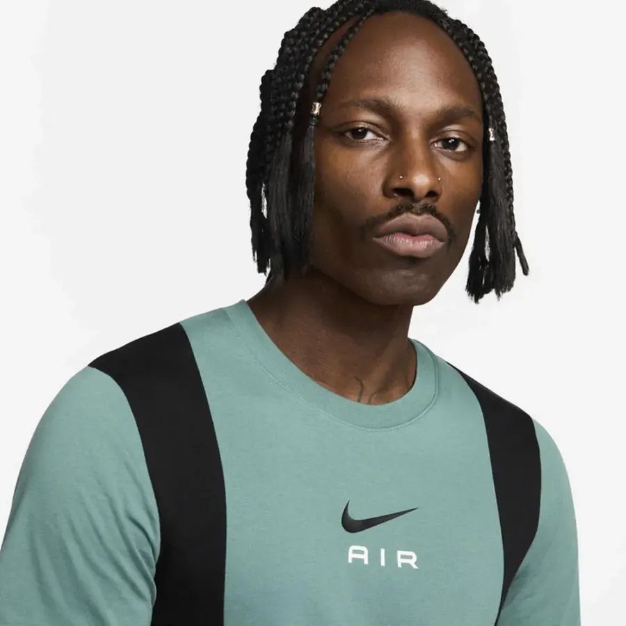 Футболка Nike Sportswear Air FN7702-361