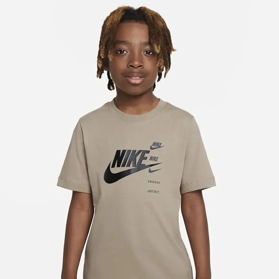 Футболка Nike Sportswear SI Short-Sleeve Tee FN7713-247