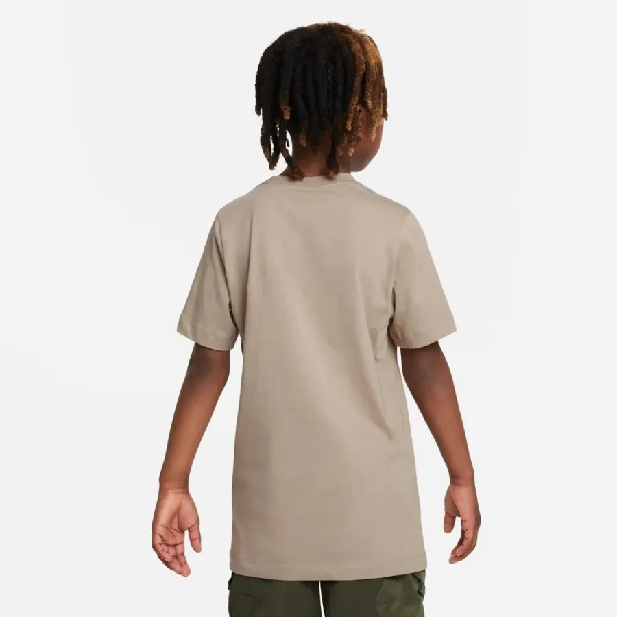 Футболка Nike Sportswear SI Short-Sleeve Tee FN7713-247