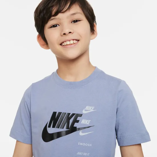 Футболка Nike Sportswear SI Short-Sleeve Tee FN7713-493