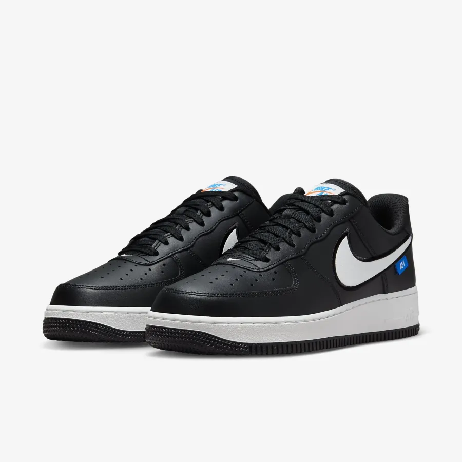 Кросівки Nike Air Force 1 '07 FN7804-001