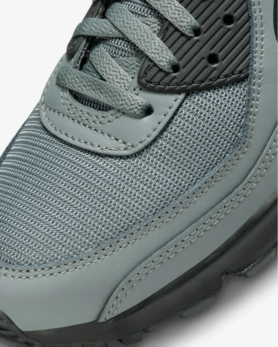 Кросівки Nike Air Max 90 FN7810-001