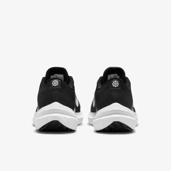 Кросівки Nike Winflo 10 WIDE FN7992-003