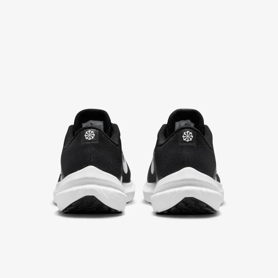 Кросівки Nike Winflo 10 WIDE FN7992-003