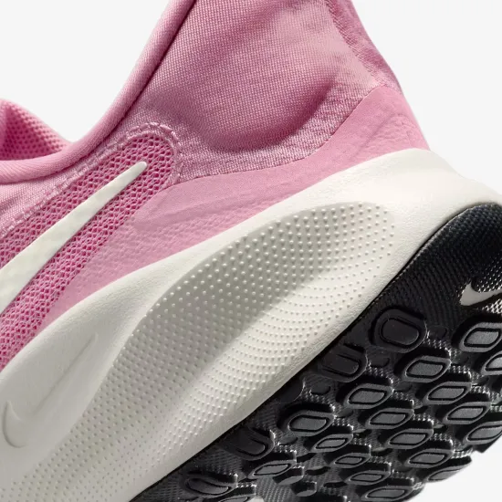 Кросівки Nike Revolution 7 EasyOn FN7999-601