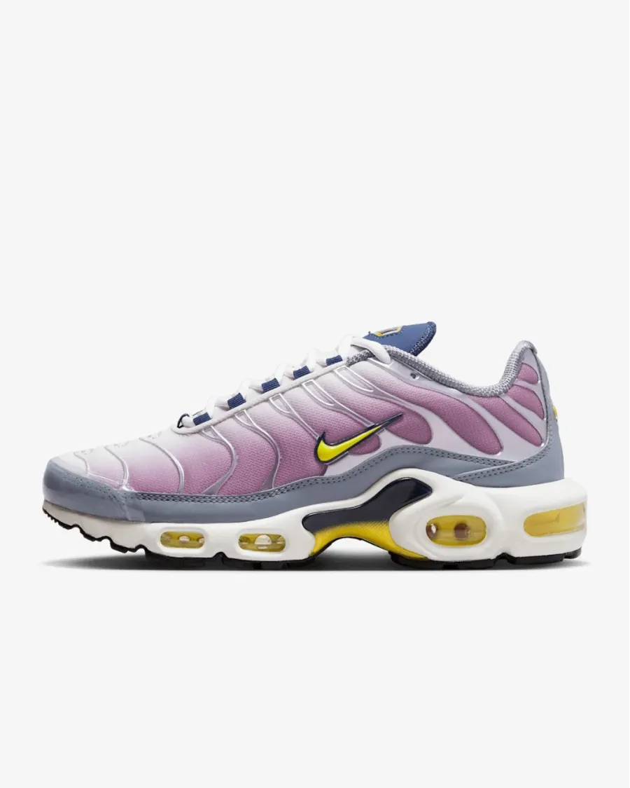 Кросівки Nike Air Max Plus FN8007-500
