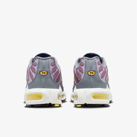 Кросівки Nike Air Max Plus FN8007-500